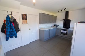 Kitchen/Diner- click for photo gallery